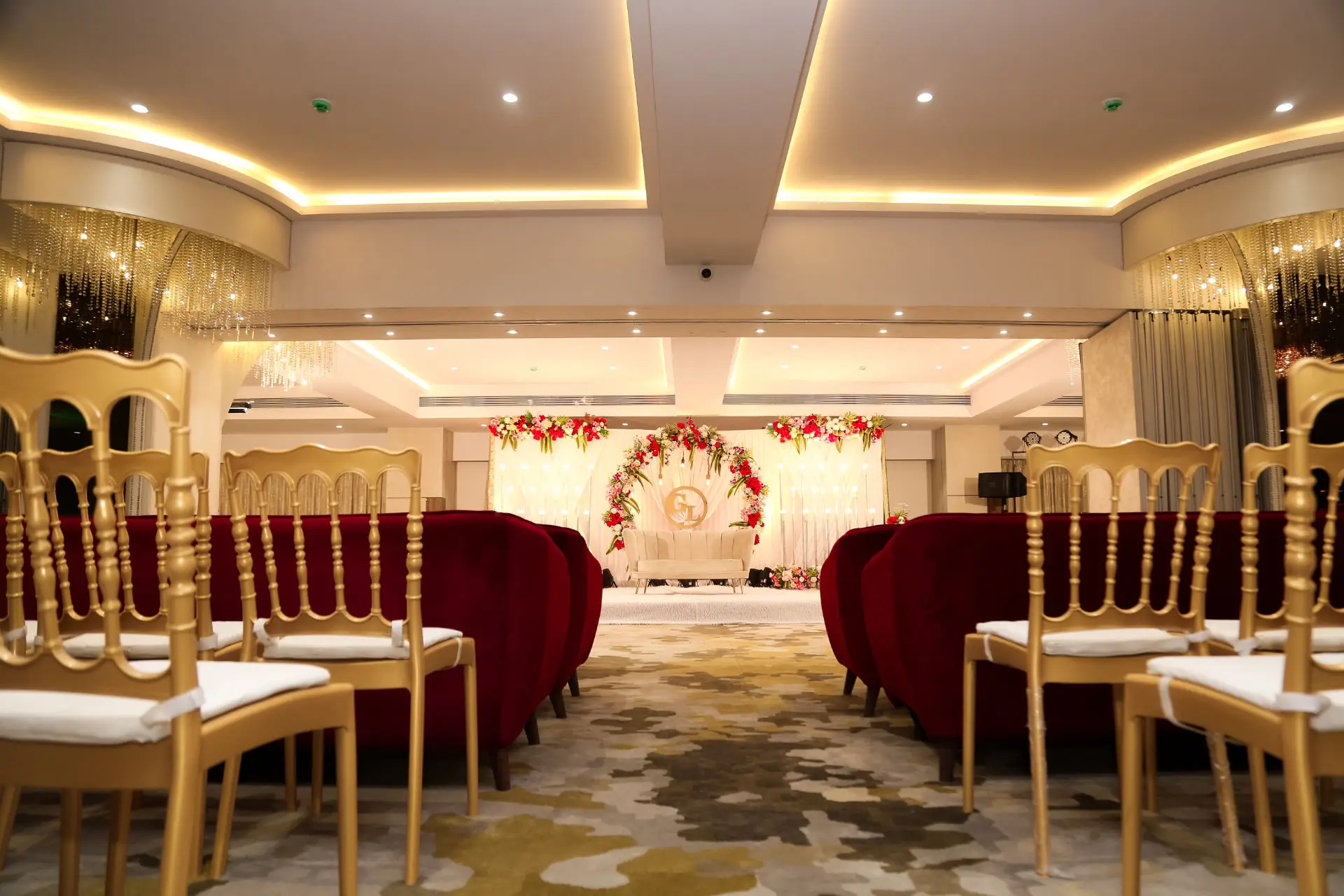 banquet halls in malad