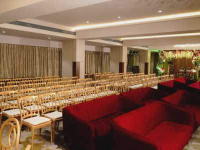 All-in-One Banquet Halls in Mumbai for Family Events | Golden Leaf